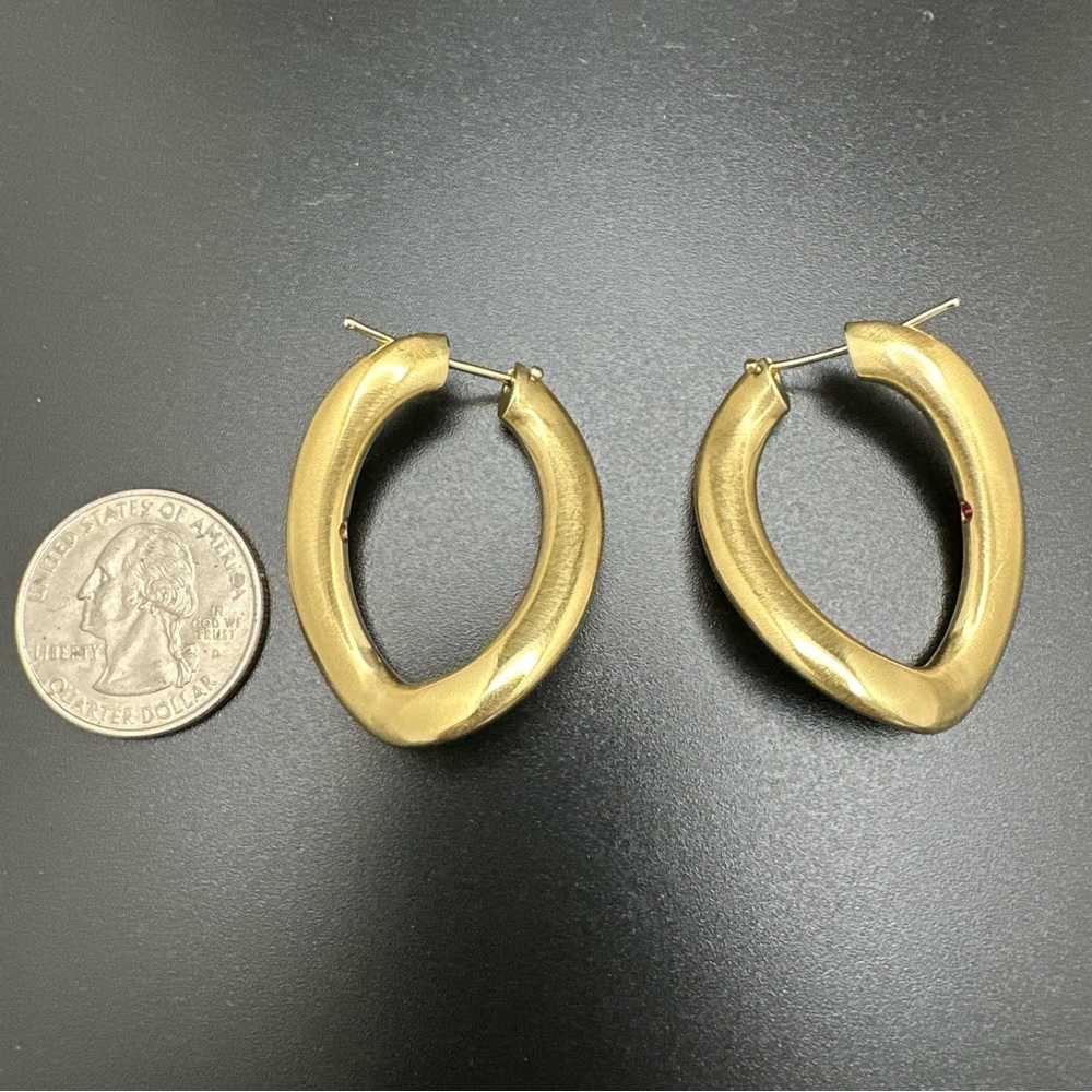 18k Roberto Coin Earrings - Picture 5 of 6